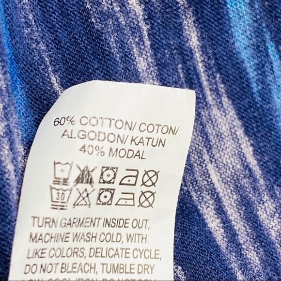 Lucky brand zigzag navy and white stripe top size 1x - Picture 5 of 6